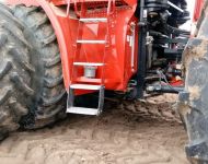 Land Leveling Tractor2